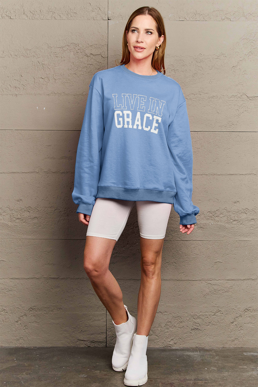 Simply Love – Sweatshirt mit Grafik „Live in Grace“ in voller Größe