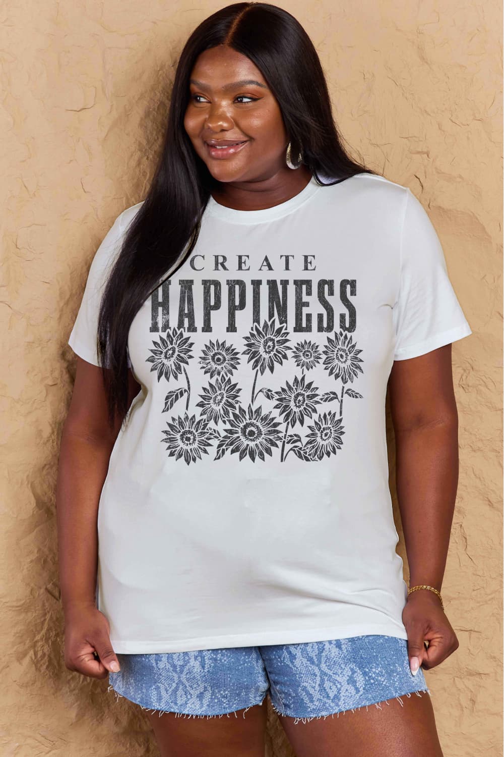 T-shirt en coton graphique Simply Love en taille réelle CREATE HAPPINESS