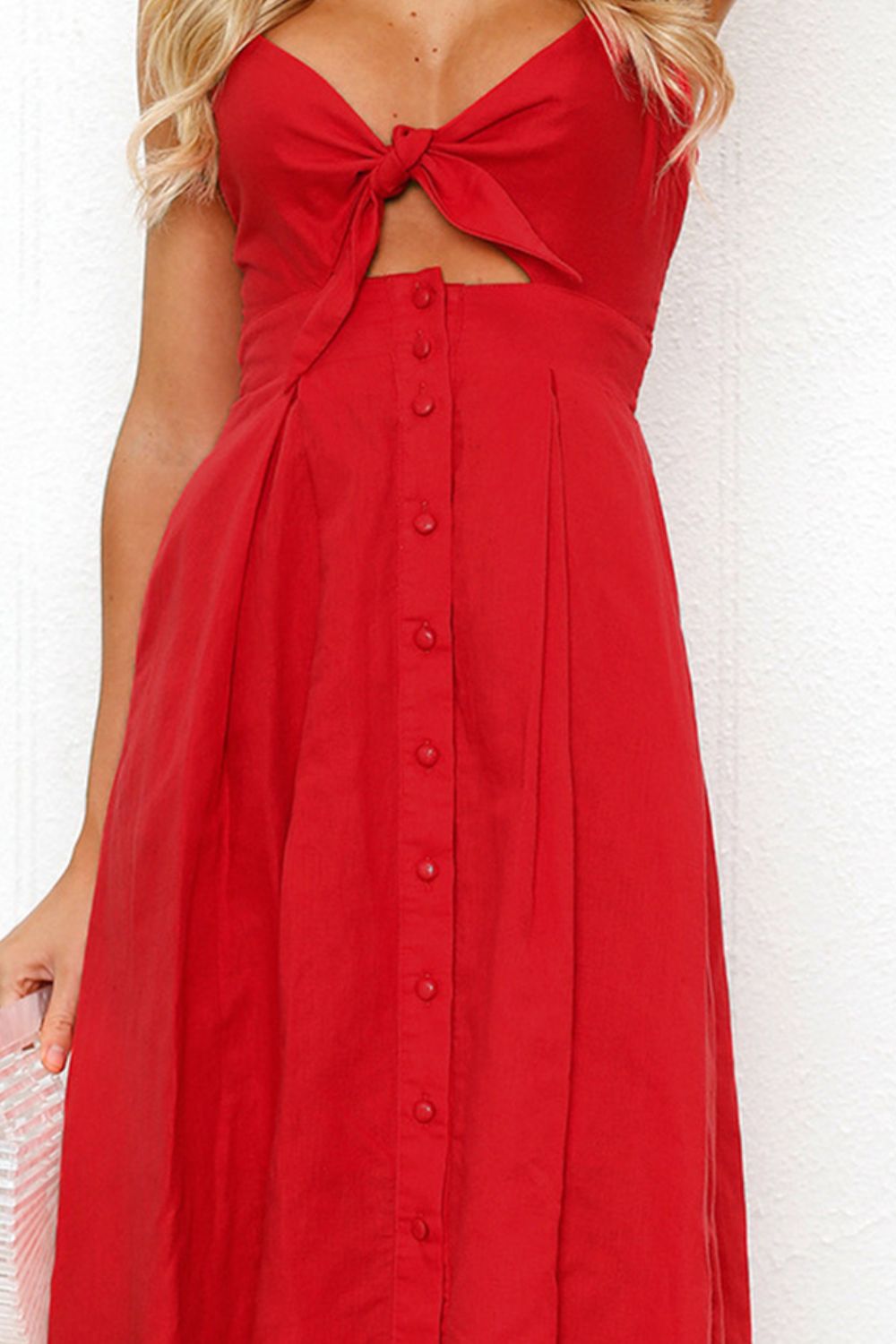 Robe camisole à découpes froncées et col en cœur