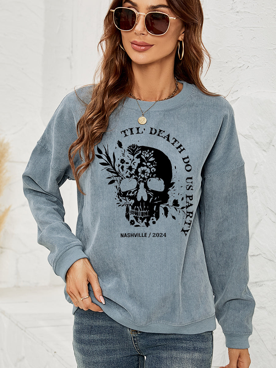 Sweat-shirt à épaules tombantes avec motif tête de mort