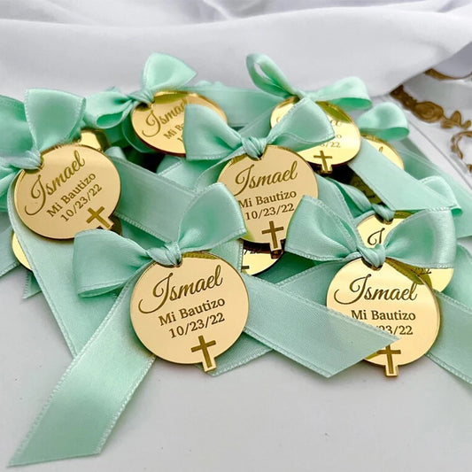 40 mm – Étiquettes en acrylique gravées personnalisées – Baptême, Baby Shower, Graal, Croix – Décorations de noms personnalisées (20/50/100 pièces)