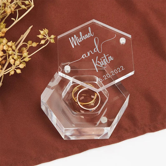 Coffret à bagues hexagonal en acrylique transparent personnalisé – Souvenir de fiançailles et de mariage personnalisé