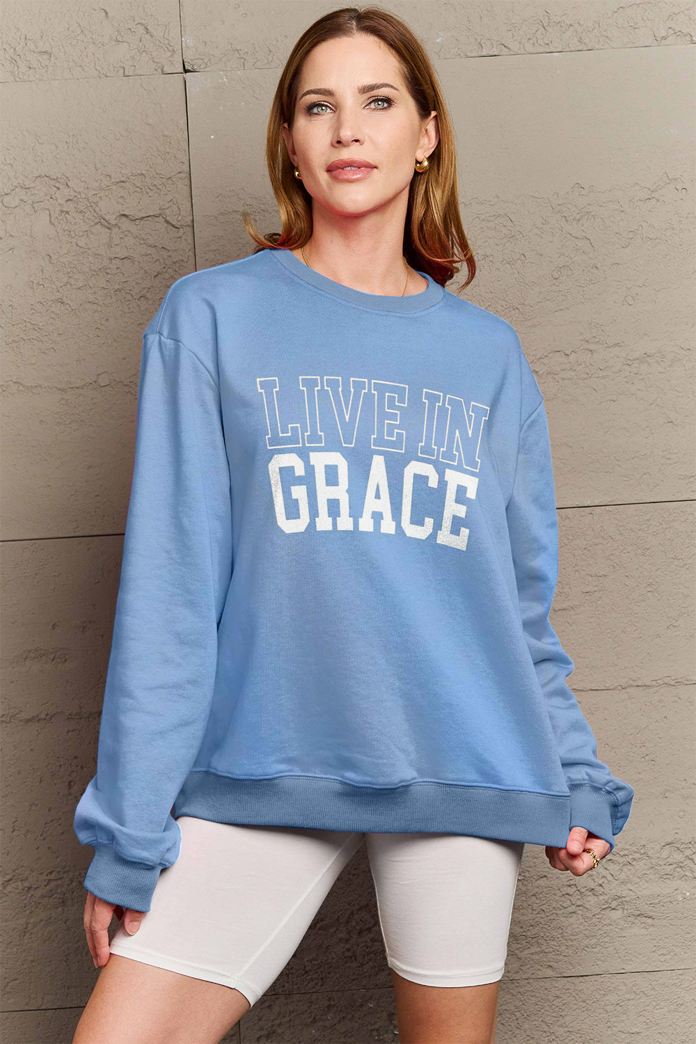 Simply Love – Sweatshirt mit Grafik „Live in Grace“ in voller Größe