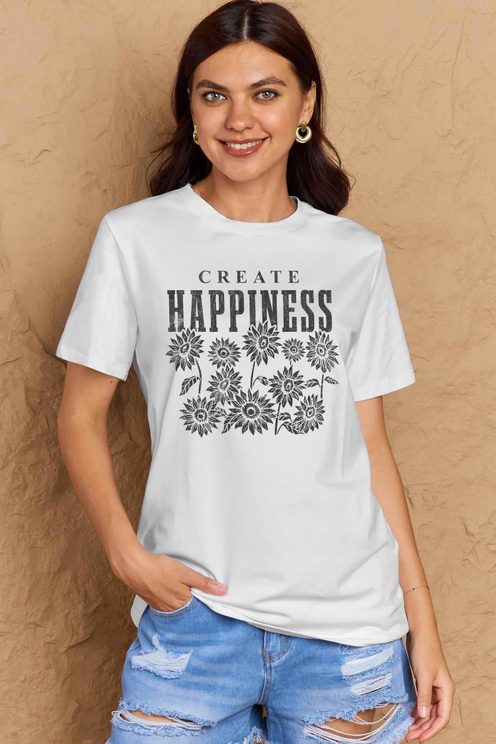 T-shirt en coton graphique Simply Love en taille réelle CREATE HAPPINESS